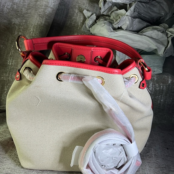 Michael Kors Red and Cream Shoulder Bag - Picture 8 of 10